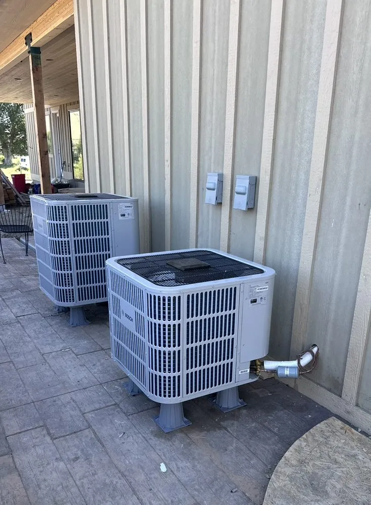 Slide of Manuels Mechanical Services