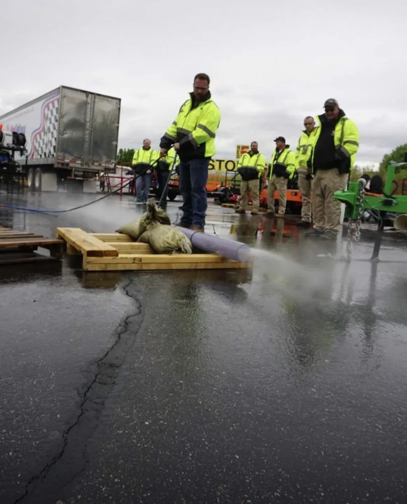 Slide of Mario's Plumbing And Drains