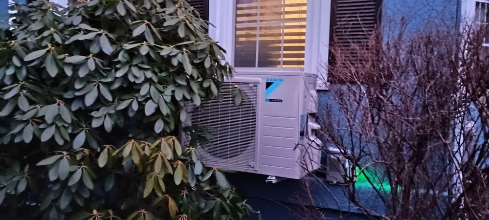 Slide of Mast-Air Works Mechanical