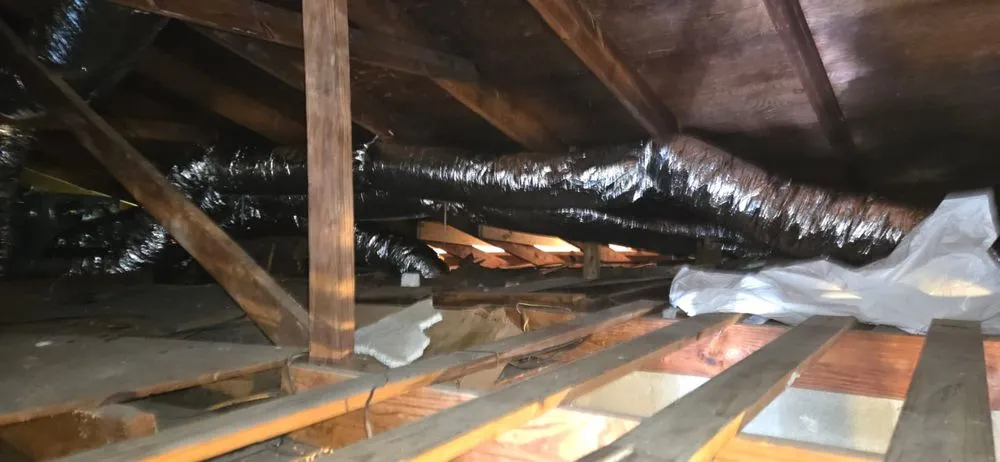 Slide of Master AC Contractor Services