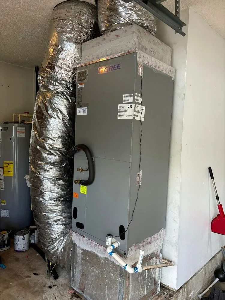 Slide of Master AC Contractor Services