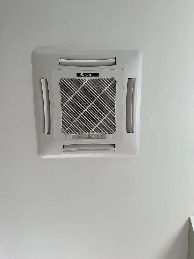 Slide of Master Air Solutions