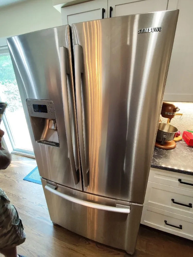 Slide of Master Appliance Repair Service