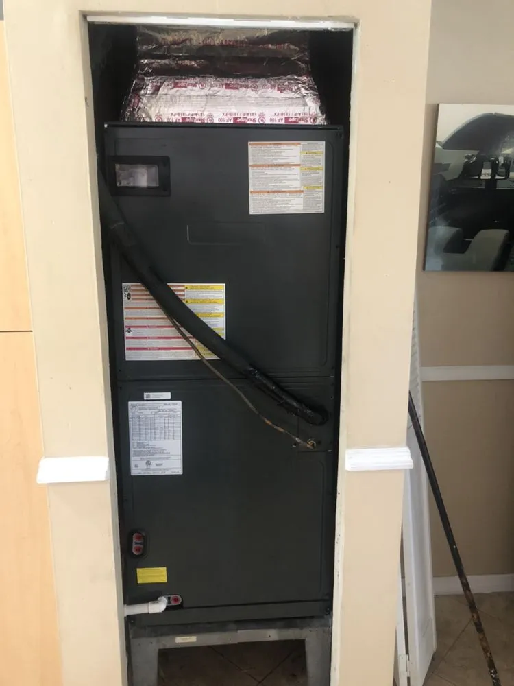 Slide of Master Freezing AC