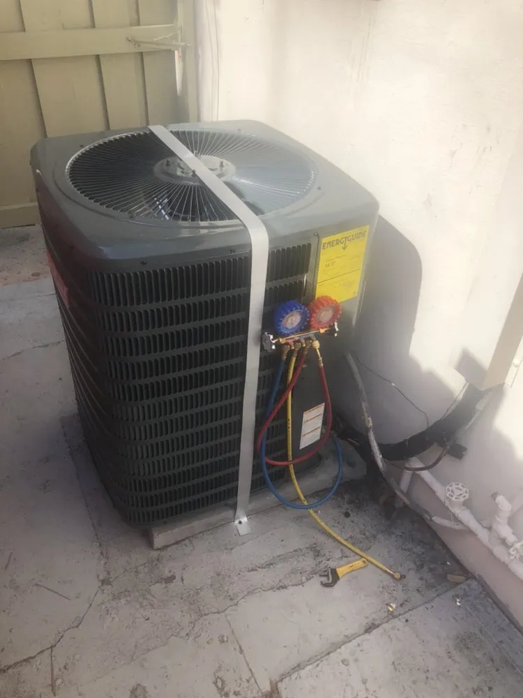 Slide of Master Freezing AC