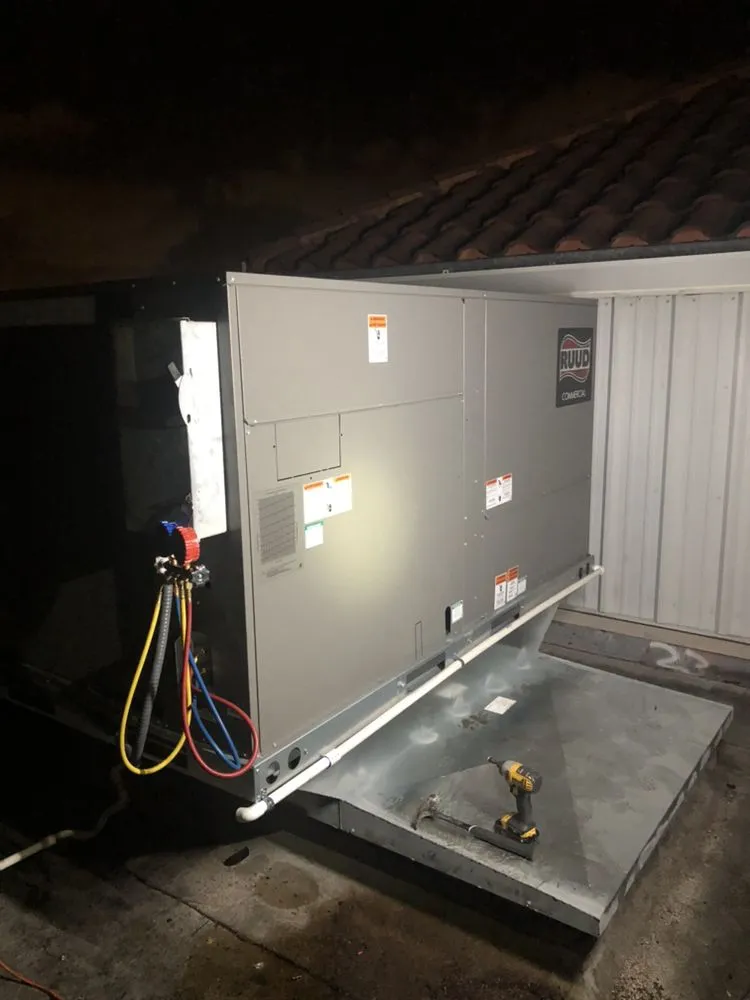 Slide of Master Freezing AC