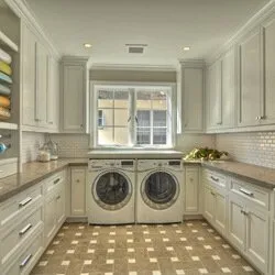 Master Home Improvements Logo