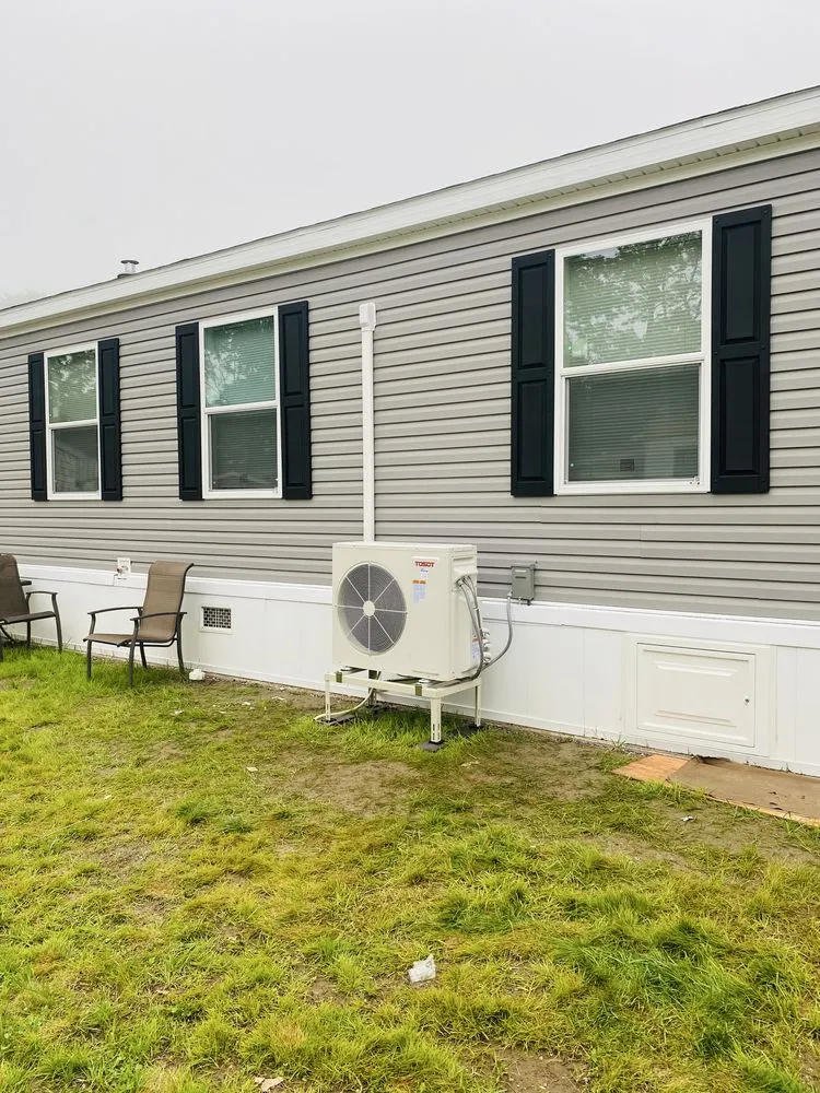 Slide of Master HVAC Solutions