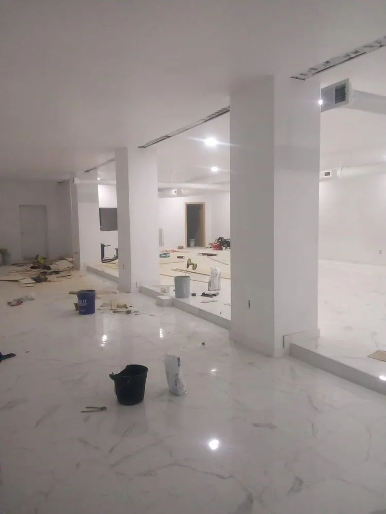 Slide of Master Monster Contracting