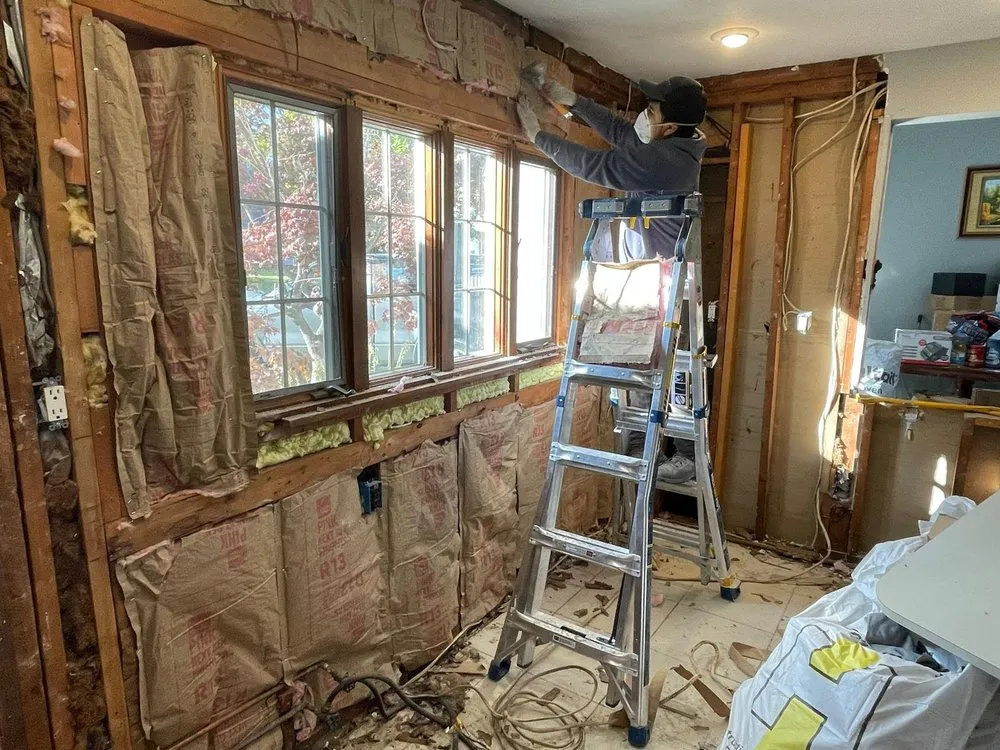 Slide of Master Monster Contracting