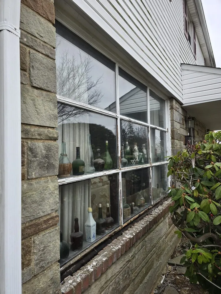 Slide of Master Monster Contracting