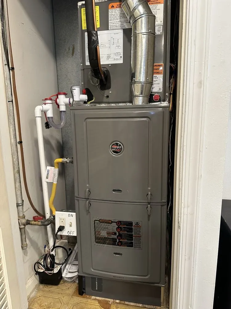 Slide of Master Touch Home Service