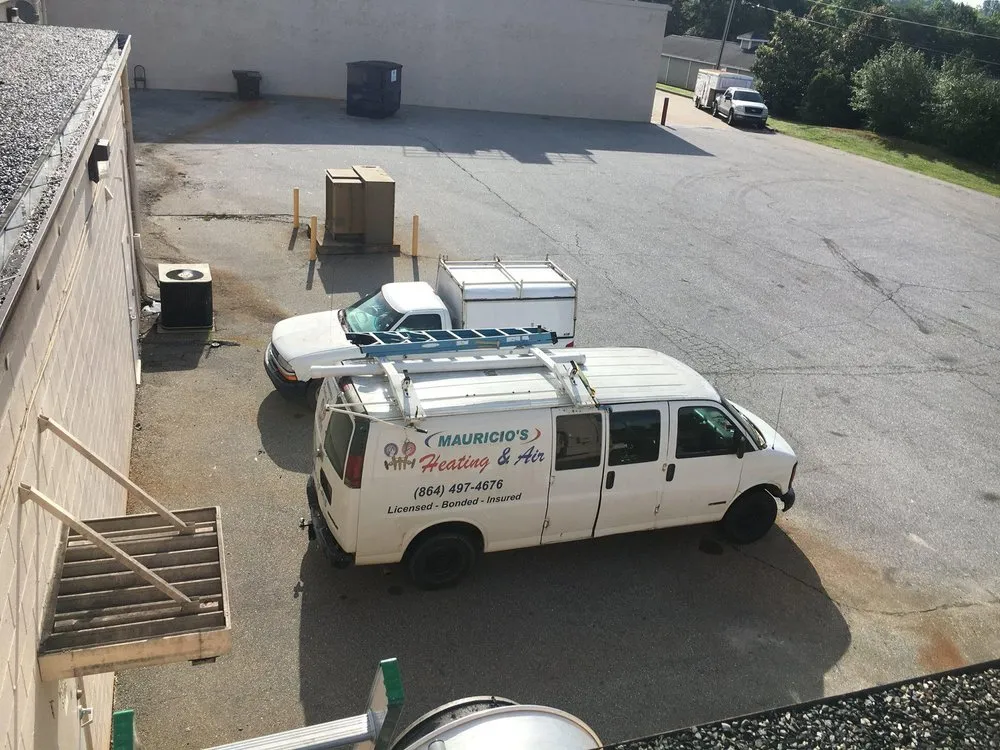 Slide of Mauricio's Heating & Air