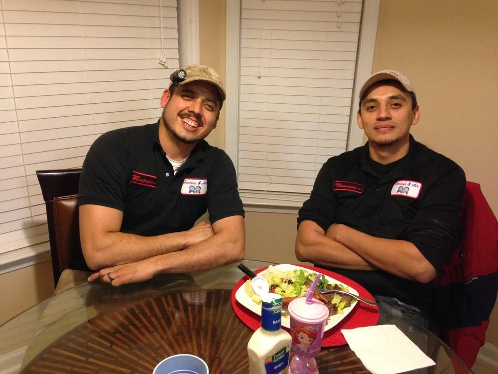 Slide of Mauricio's Heating & Air