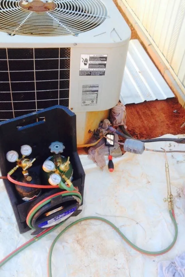 Slide of Mauricio's Heating & Air