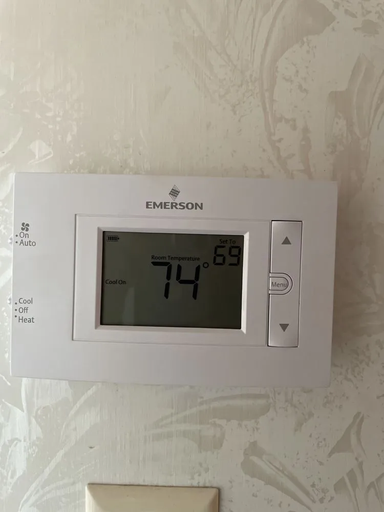 Slide of Mavec Heating , A/C & Refrigeration