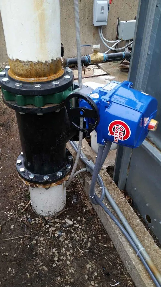 Slide of Maven Mechanical Services