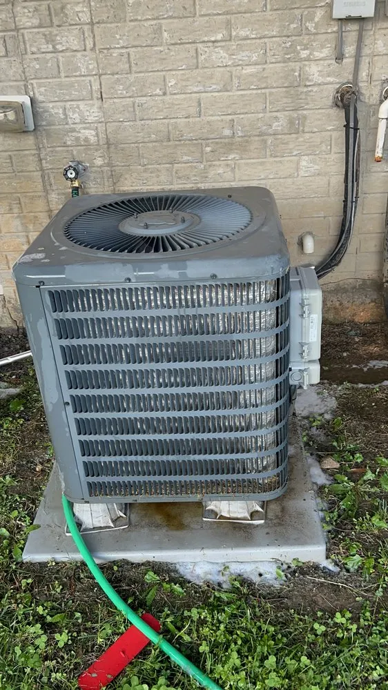 Slide of Mavop Services