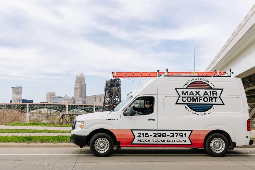 Slide of Max Air Comfort