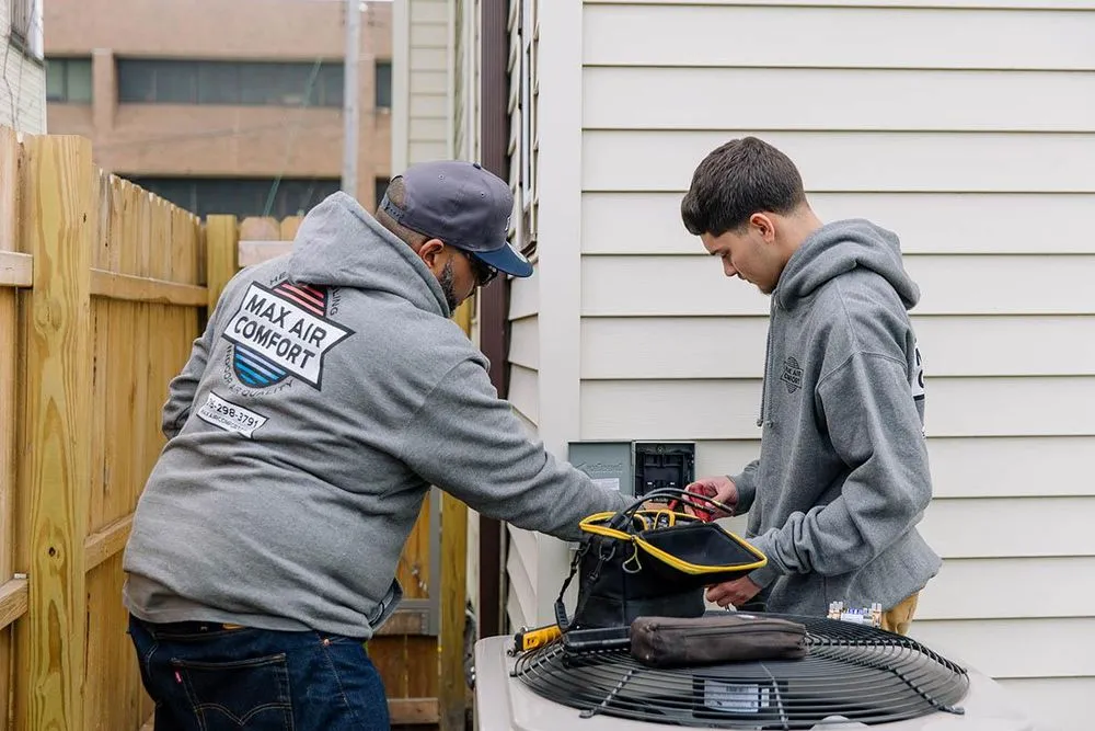 Slide of Max Air Comfort