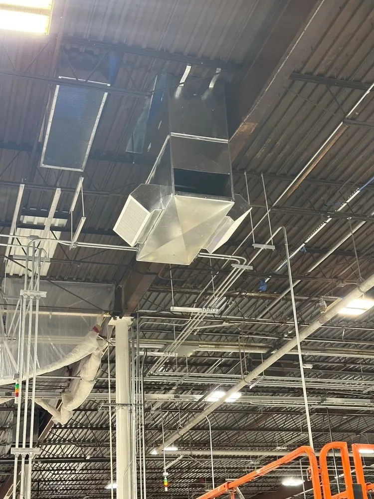 Slide of Max Air Solutions