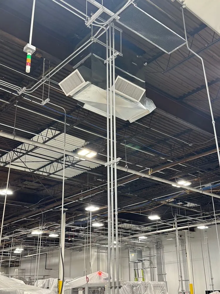 Slide of Max Air Solutions