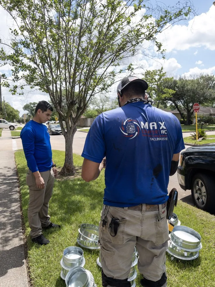 Slide of Max Comfort AC