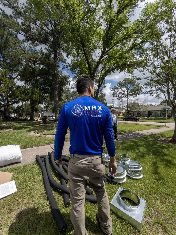 Slide of Max Comfort AC