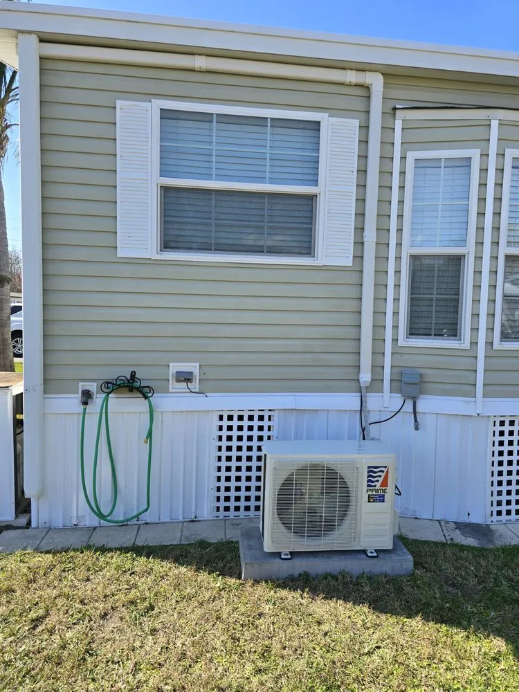 Slide of Max Confort AC Service