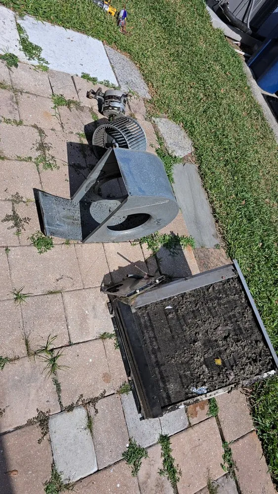 Slide of Max Confort AC Service