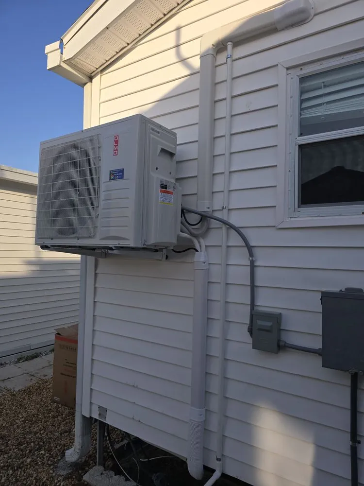 Slide of Max Confort AC Service