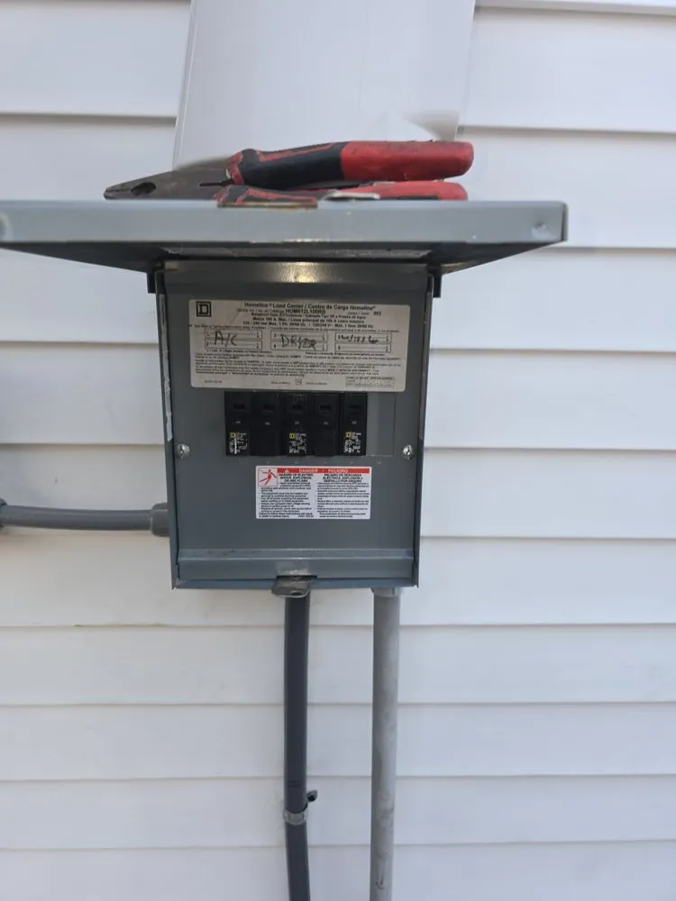 Slide of Max Confort AC Service