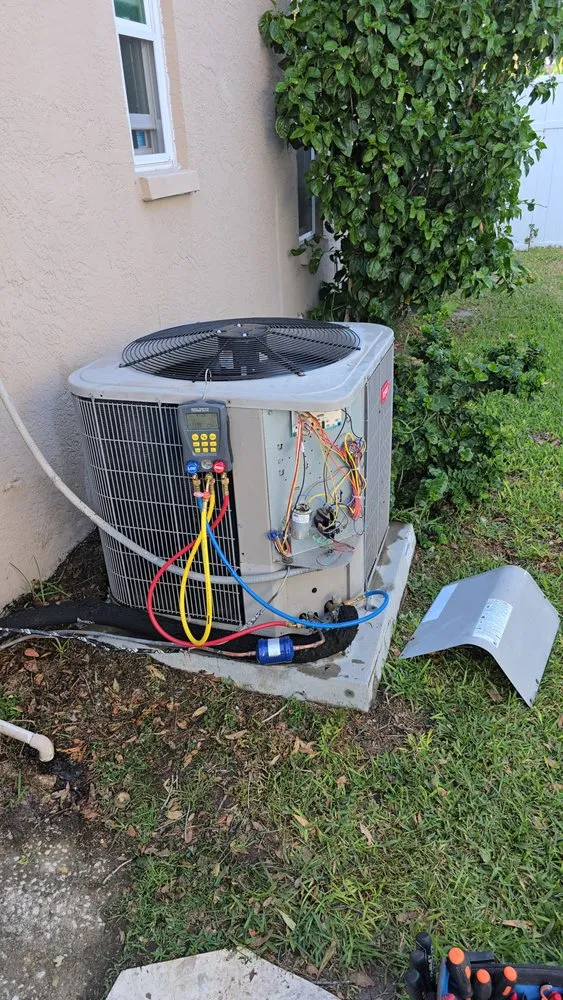 Slide of Max Confort AC Service