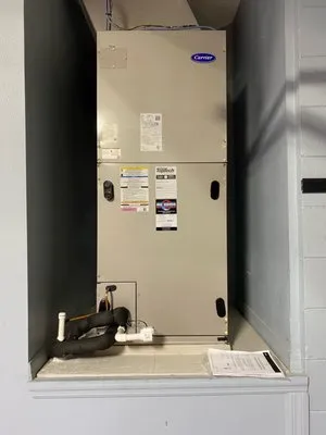 Max Service Air Conditioning and Heating Logo