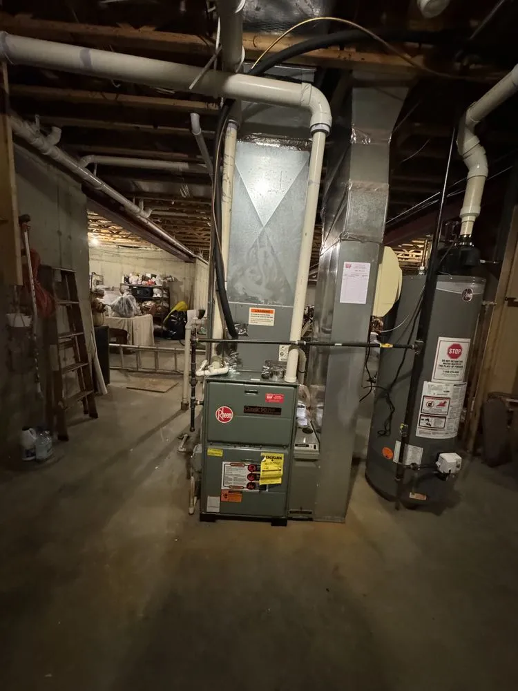 Slide of Maxcomfort Hvac