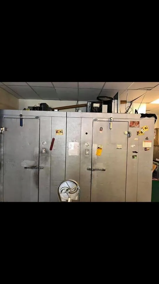 Slide of Maxicool HVAC service