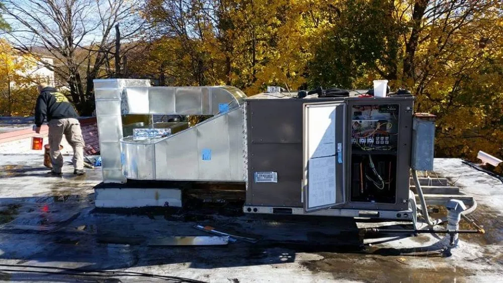 Slide of Maximo Heating, Cooling & Plumbing