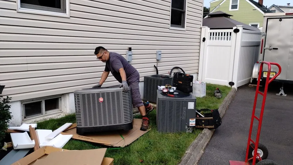 Slide of Maximo Heating, Cooling & Plumbing