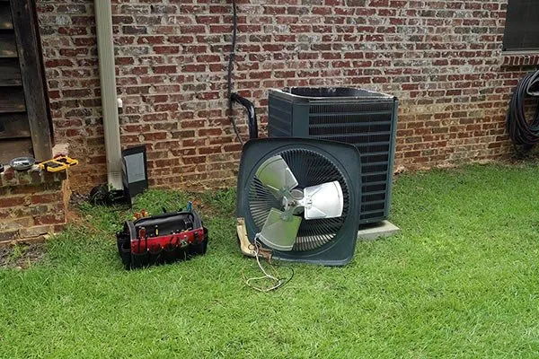 Slide of Maxx Cooling & Heating