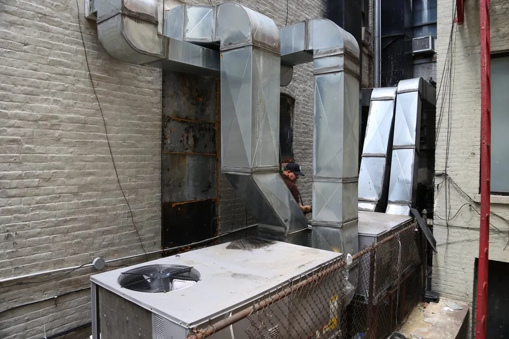 Slide of Maz Mechanical