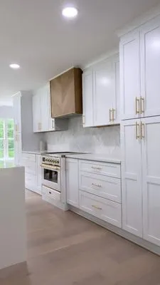 MC Kitchen & Renovation Logo