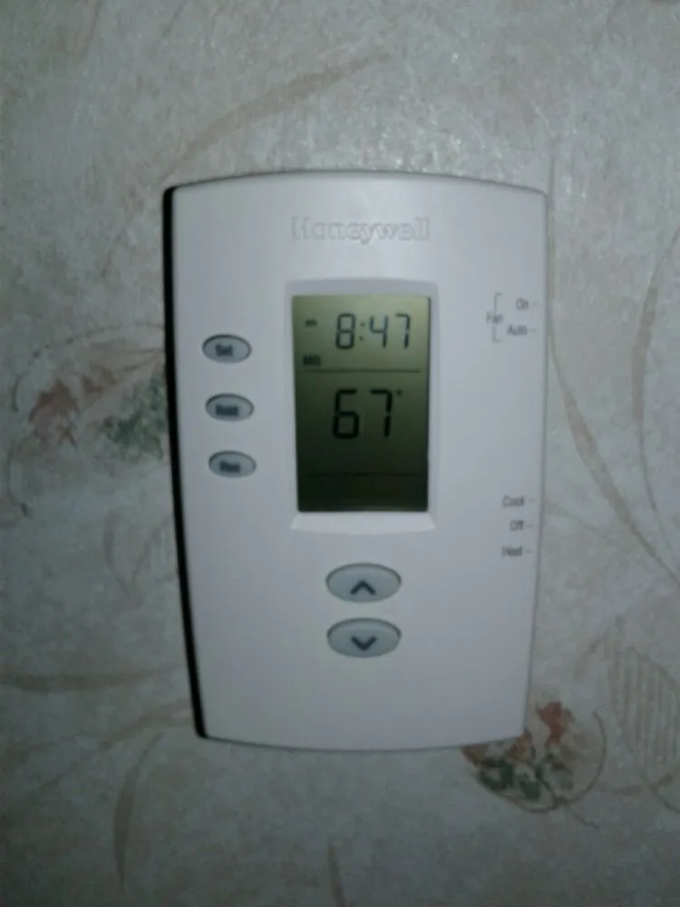 Slide of McCoy's Heating & Air Conditioning