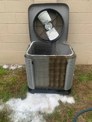 McGinnis Heating & Cooling Logo