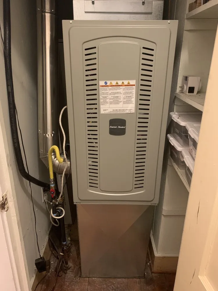 Slide of McGinnis Larry Heating & Air Conditioning