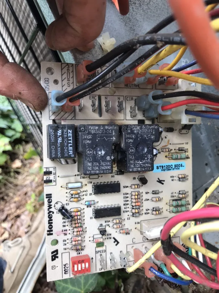 Top-rated heating repair in Slater-Marietta, SC by Mckenzie Handiwork