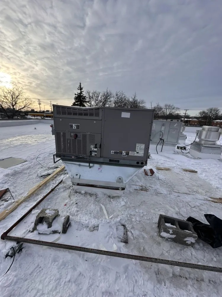 Slide of M&D Heating & Cooling