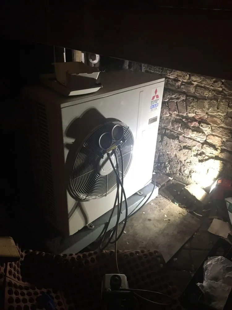 Slide of M&D Mechanical