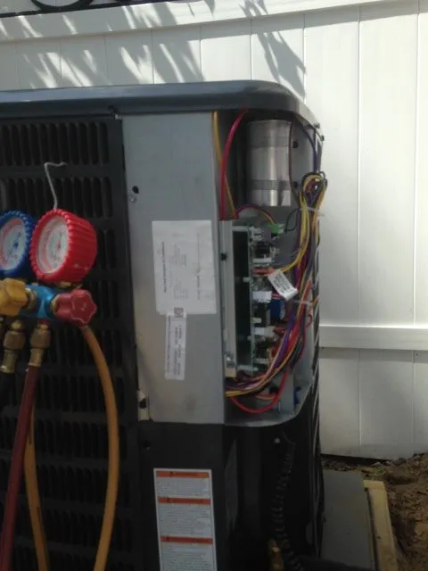 Slide of M&E HVAC/R Services