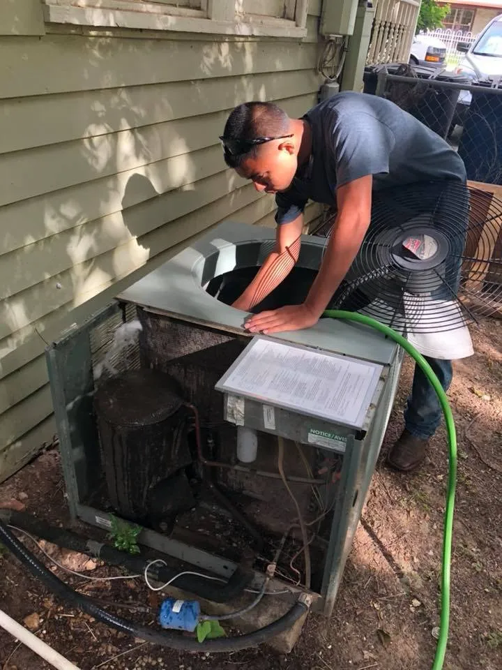 Slide of Mechanical Cooling Solutions