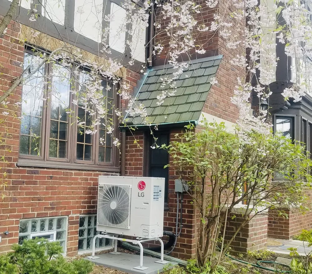 Slide of Mechanical Engineers